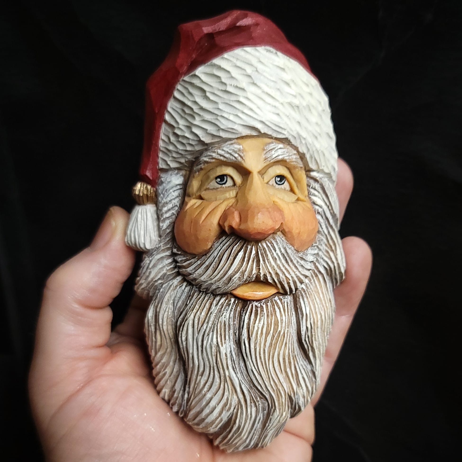 Highly detailed Santa ornament 